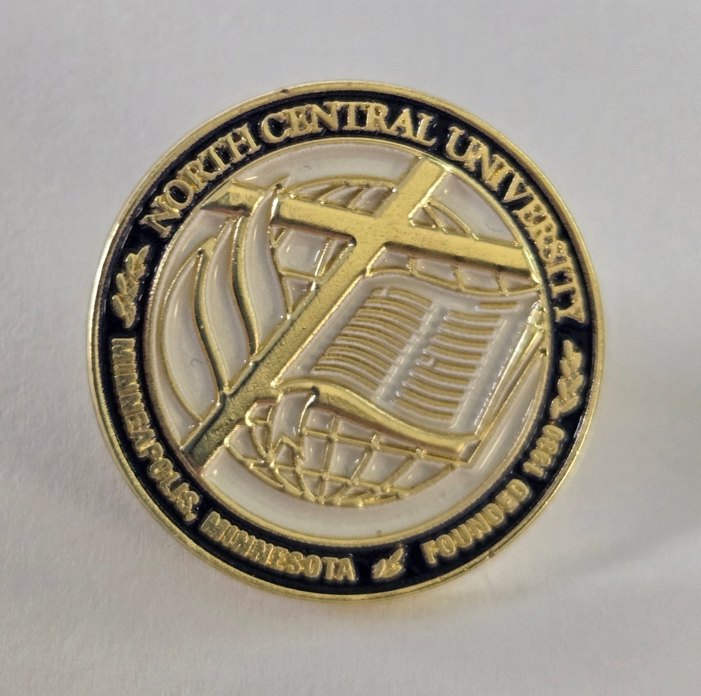 Lapel Pin - Seal